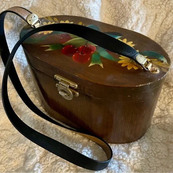 Vintage Wooden Bag with Floral Art - Hinged Case with Shoulder Strap - Picture 2 of 8